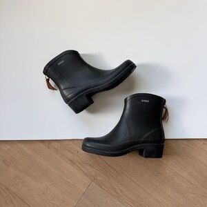 Agile Black Rain Boot 7.5 Ankle Wellington Equestrian-Inspired Heeled